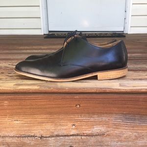 ⭕️SOLD⭕️ Everlane Modern Oxford size 10